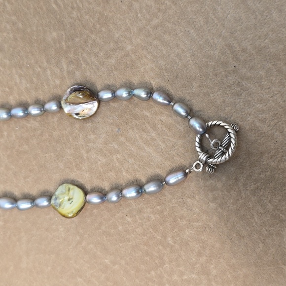 ONE OF A KIND PEARL NECKLACE - Picture 8 of 8